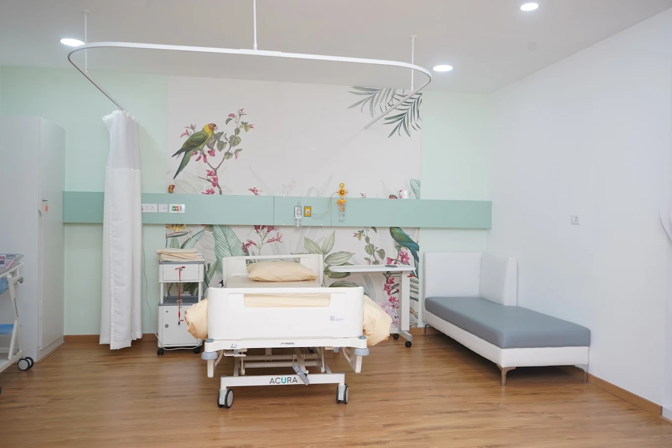 Inpatient room
